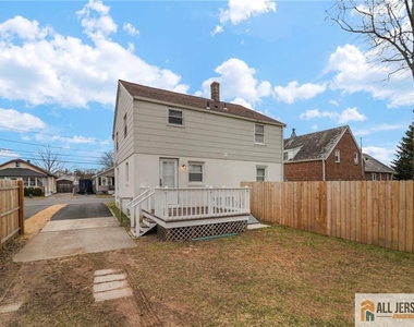 119 Chinnick Avenue - Photo Thumbnail 14
