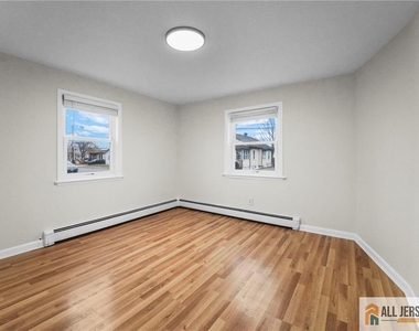 119 Chinnick Avenue - Photo Thumbnail 1