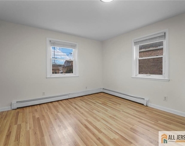 119 Chinnick Avenue - Photo Thumbnail 6