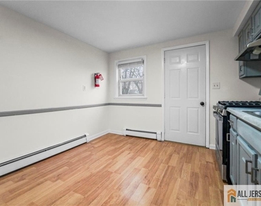 119 Chinnick Avenue - Photo Thumbnail 5