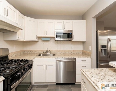 1207 Woodhaven Drive - Photo Thumbnail 1