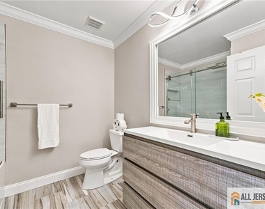 26 E Burgess Drive - Photo Thumbnail 27
