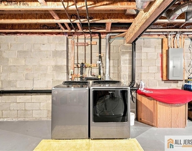 26 E Burgess Drive - Photo Thumbnail 30