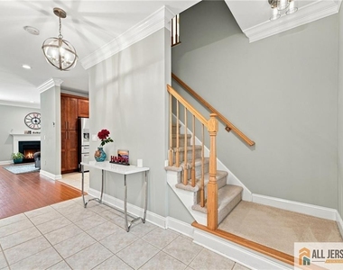 26 E Burgess Drive - Photo Thumbnail 5