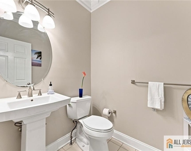 26 E Burgess Drive - Photo Thumbnail 16