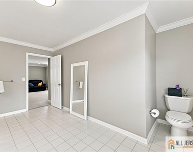 26 E Burgess Drive - Photo Thumbnail 22
