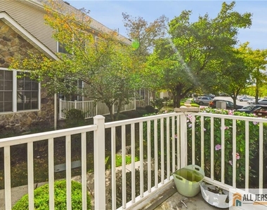 9 Lackland Avenue - Photo Thumbnail 9