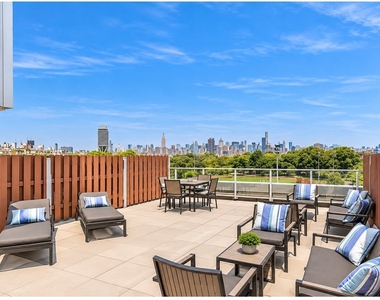 50 Bayard Street - Photo Thumbnail 8