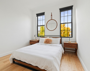 170 Schaefer Street - Photo Thumbnail 10