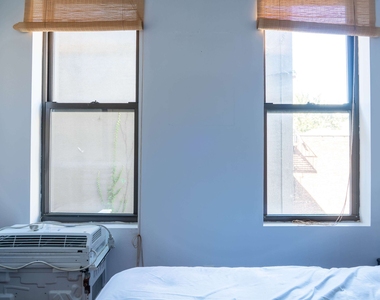401 W 47th Street - Photo Thumbnail 16
