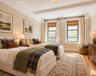 900 W End Avenue - Photo Thumbnail 5
