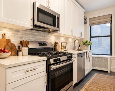 280 Riverside Drive - Photo Thumbnail 2