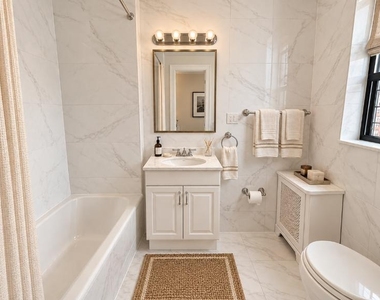 280 Riverside Drive - Photo Thumbnail 5