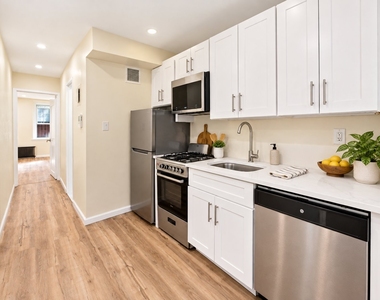 135 W 95th Street - Photo Thumbnail 1