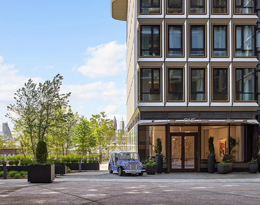 478 Kent Avenue - Photo Thumbnail 1