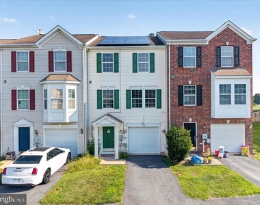 25 Desert Rose Way - Photo Thumbnail 1