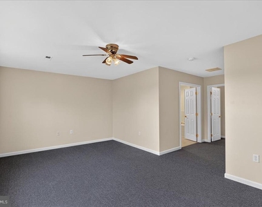 25 Desert Rose Way - Photo Thumbnail 22
