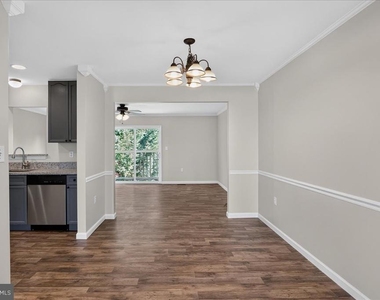 25 Desert Rose Way - Photo Thumbnail 18