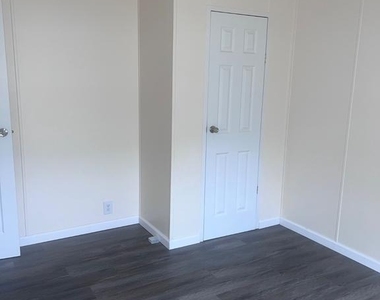 130 Dugan Court - Photo Thumbnail 11