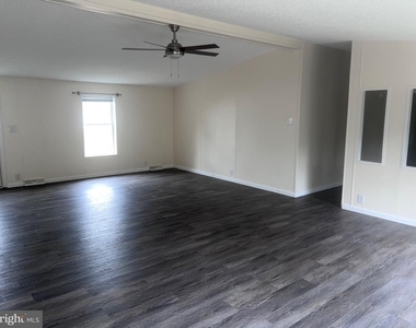 130 Dugan Court - Photo Thumbnail 16