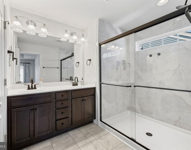 341 Foxglove Way - Photo Thumbnail 23