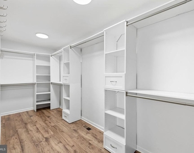 341 Foxglove Way - Photo Thumbnail 24