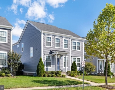 341 Foxglove Way - Photo Thumbnail 40