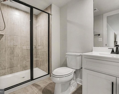 352 Greenstead Drive - Photo Thumbnail 23