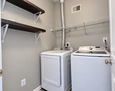 9110 Panther Falls Way - Photo Thumbnail 12