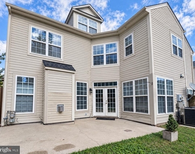 9110 Panther Falls Way - Photo Thumbnail 2