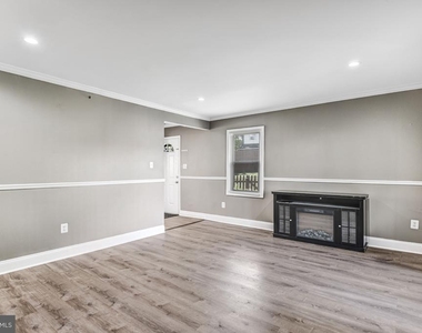 9337 Taney Road - Photo Thumbnail 3