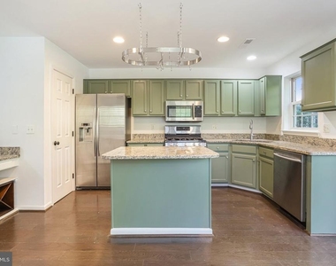 43509 Kiplington Square - Photo Thumbnail 8