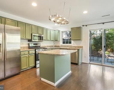 43509 Kiplington Square - Photo Thumbnail 7