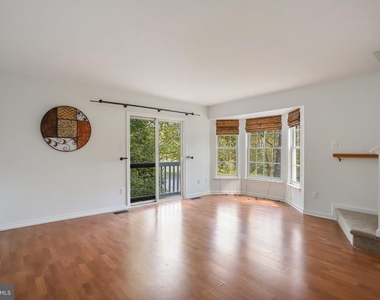 43509 Kiplington Square - Photo Thumbnail 20