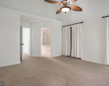 43509 Kiplington Square - Photo Thumbnail 30