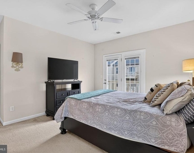 42284 Tackroom Terrace - Photo Thumbnail 10