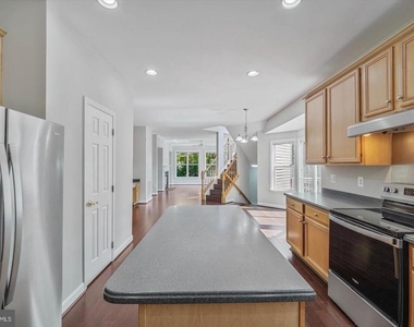 46797 Backwater Drive - Photo Thumbnail 14