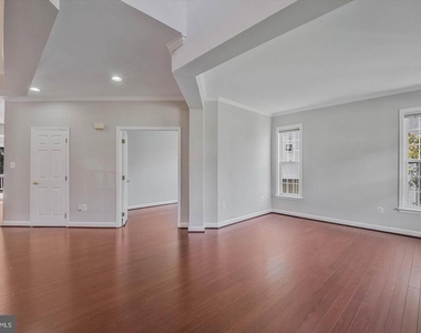 46797 Backwater Drive - Photo Thumbnail 4