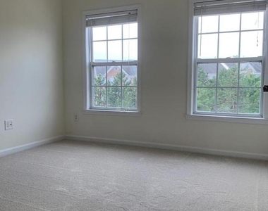 20924 Duryea Terrace - Photo Thumbnail 20