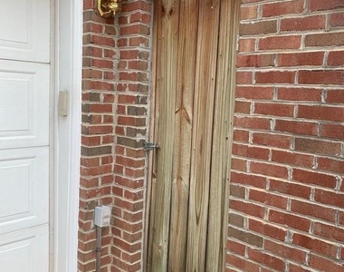 20924 Duryea Terrace - Photo Thumbnail 27