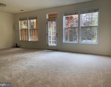 20924 Duryea Terrace - Photo Thumbnail 24
