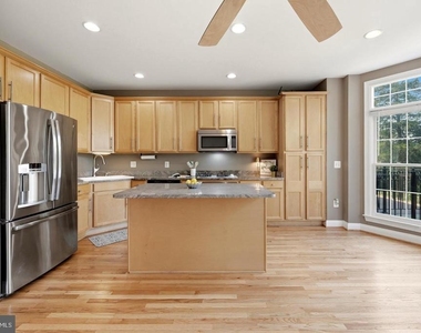 43757 Bent Creek Terrace - Photo Thumbnail 23