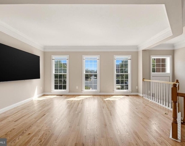 43757 Bent Creek Terrace - Photo Thumbnail 10