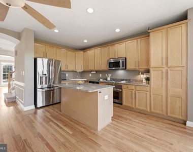 43757 Bent Creek Terrace - Photo Thumbnail 25