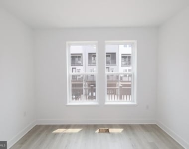 14956 Deco Circle - Photo Thumbnail 20