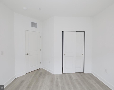 14956 Deco Circle - Photo Thumbnail 18