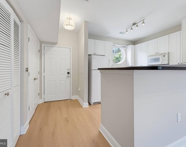 2791 Centerboro Drive - Photo Thumbnail 12