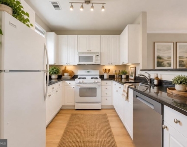 2791 Centerboro Drive - Photo Thumbnail 4