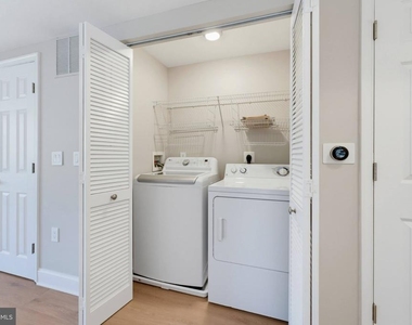 2791 Centerboro Drive - Photo Thumbnail 13