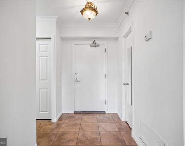 5501 Seminary Road - Photo Thumbnail 3